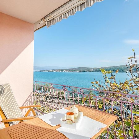 Gorgeous Apartment In Cizici With House Sea View 外观 照片