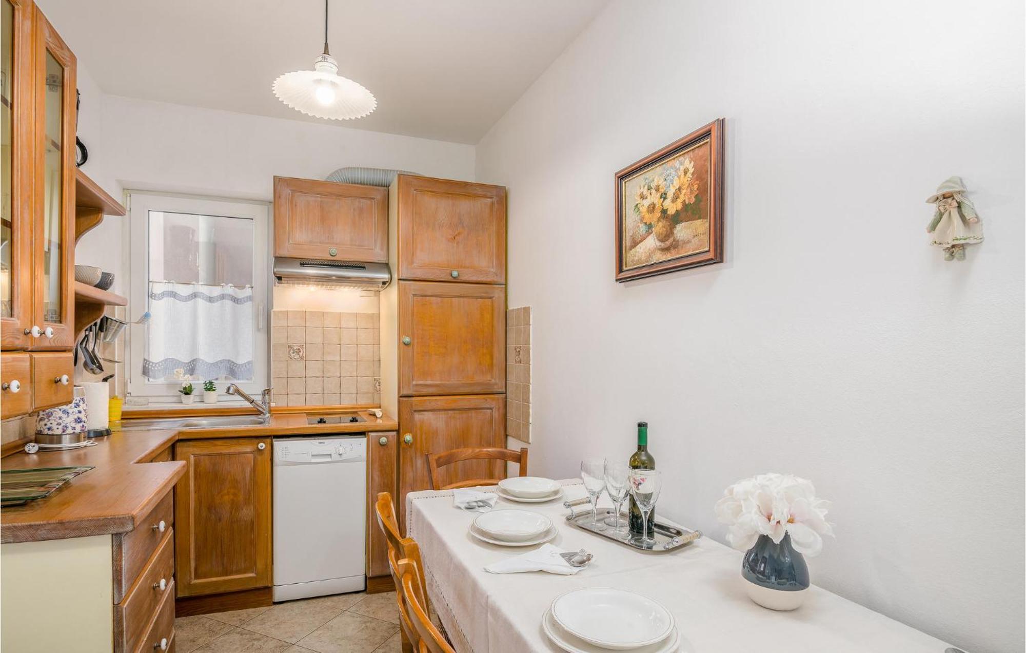 Gorgeous Apartment In Cizici With House Sea View 外观 照片