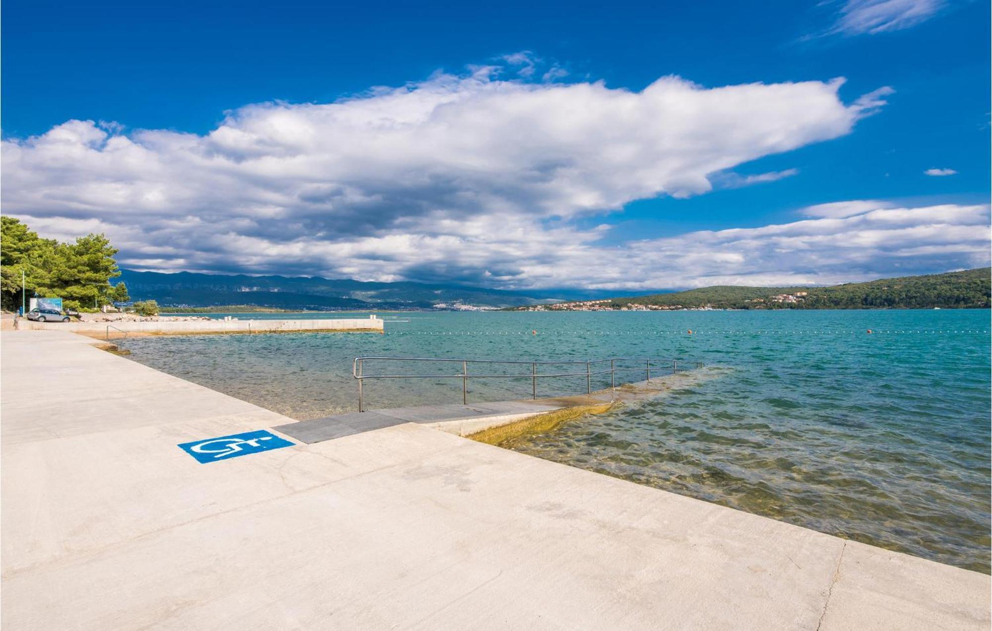 Gorgeous Apartment In Cizici With House Sea View 外观 照片